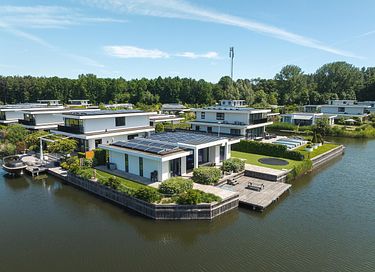 Villa moderne sur l'eau (8 personnes) avec climatisation - 25