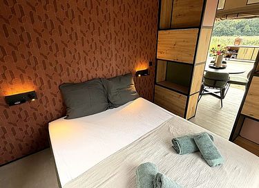 Luxe lodge met hottub in de natuur - 22