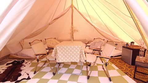 Glamping in a bell tent on the waterfront - 3