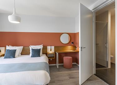 Comfortabele hotelkamer met uitzicht - 5