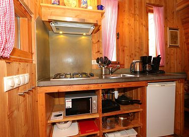 Unique forest cabin in a nice vacation park - 10