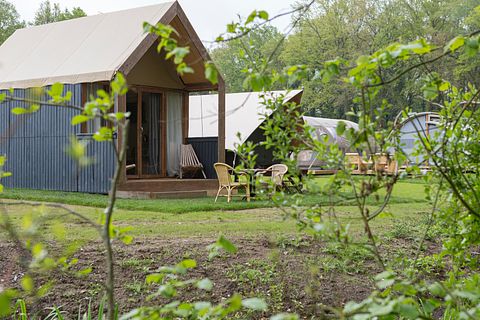 Geniet van dit luxe tiny house aan het water! - 4