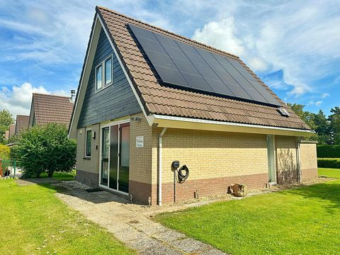 Attractive holiday home 3.5 km from the sea - 3