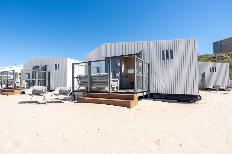 Charming cottage on the beach in Zandvoort - 1