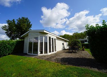 6-persoons chalet op park in Noord-Holland