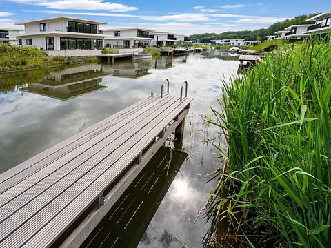 Villa (6p) direct aan het water - 3