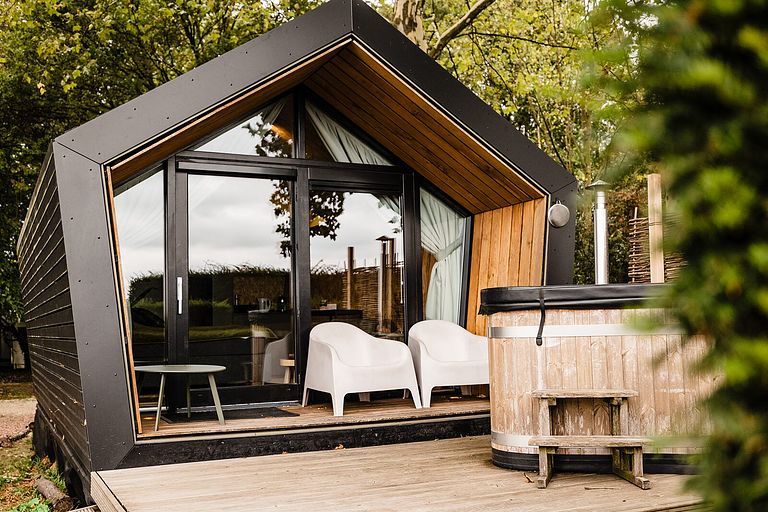 Luxury cottage with private hot tub - 1