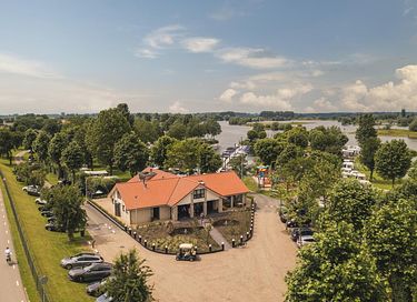 Vacation park near recreational lake in Gelderland - 11