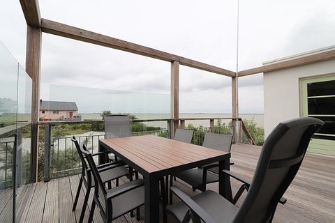 Stijlvolle strandvilla met hottub en uitzicht - 4
