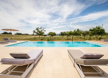 Modern en groot vakantiehuis met zwembad  - 2