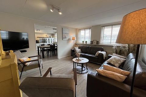 Spacious apartment in the heart of Terschelling - 2