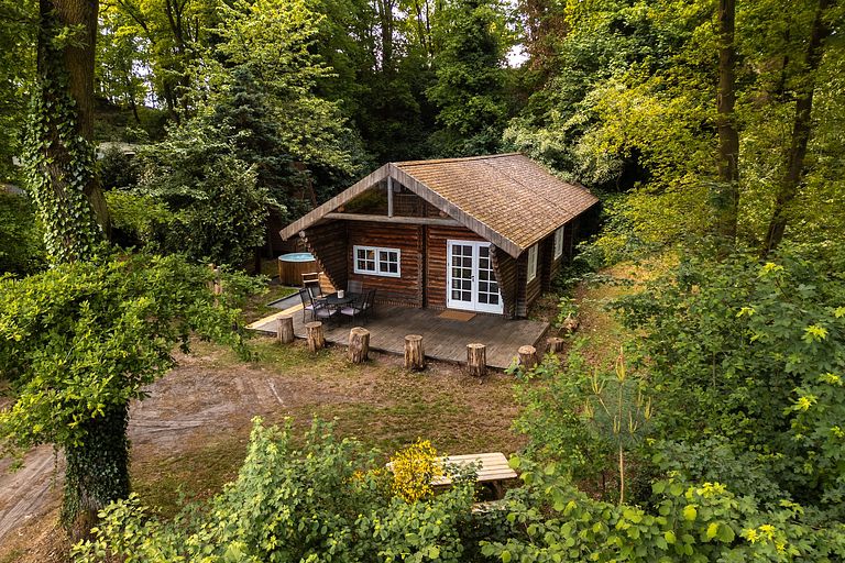 Blokhut met hottub (6p) in de natuur - 1