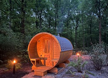 Forest cabin with hot tub, sauna and wood stove - 28