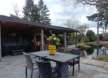 Bosvilla met jacuzzi en unieke zwemvijver - 19