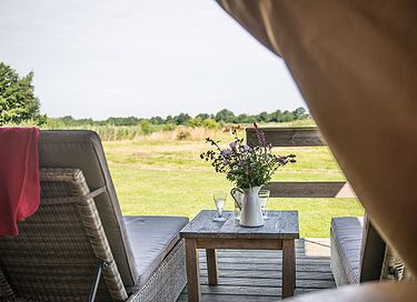 Romantic safari tent with canopy bed (2p) - 8