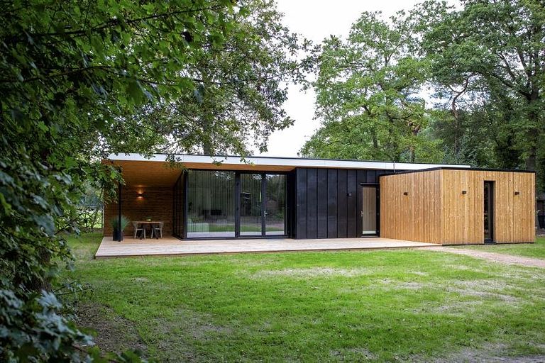 Luxe bos cottage voor vakantie in Limburg - 1