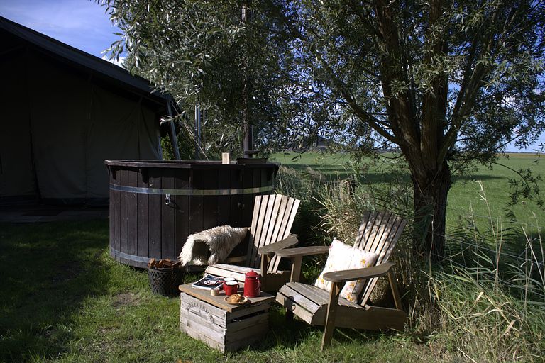 Tenthuisje met hottub op het platteland - 1