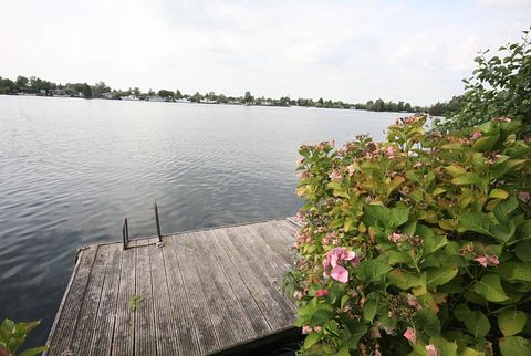 Blokhut op privé eiland met gratis motorboot - 4