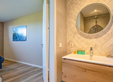 Exclusieve natuurvilla met hottub en uitzicht - 14