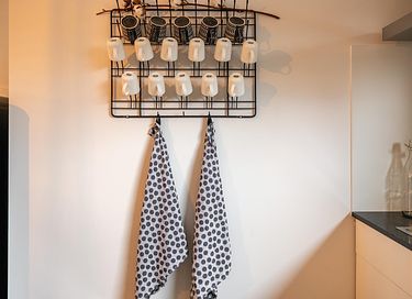 Rural waterfront holiday home - 16