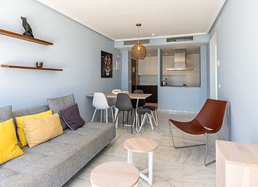 Luxury apartment with sea view on the beach - 3