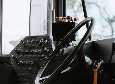 Spending the night in an American school bus - 3
