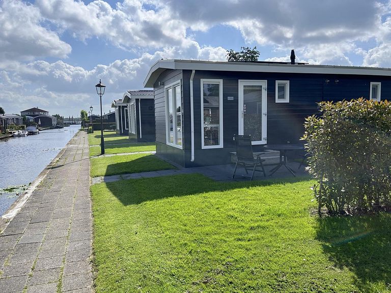 Cozy waterfront studio - 1