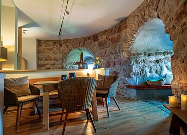 Luxe wellness suite in romantische toren - 11