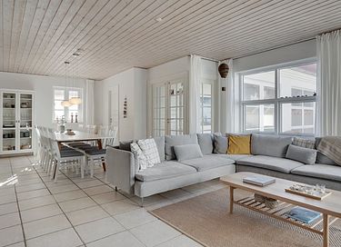 Casa vacanze con piscina coperta vicino al mare - 15