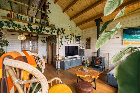 Attractive log cabin close to beach and sea - 5