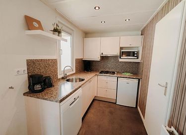 Logement de vacances au milieu des champs de bulbes - 8