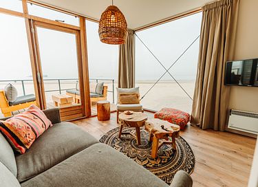 Modern strandhuis op het strand in Zeeland - 4
