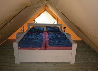 Luxe safaritent (4p) op veelzijdige camping - 9