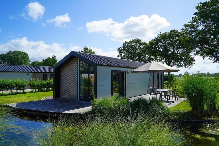 4-persoons chalet bij een mooi zandstrand - 1