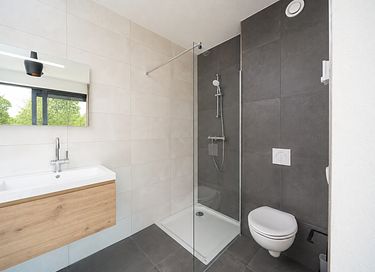 Luxuriöse Villa mit Whirlpool und Sauna - 21