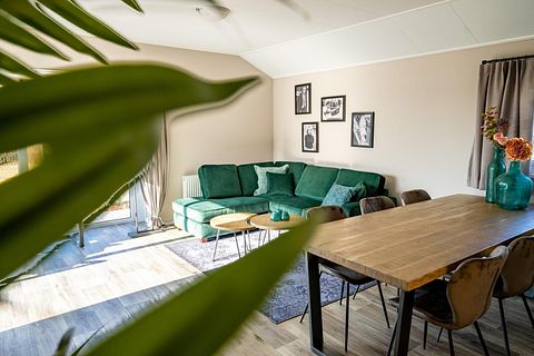 Gezellige vakantiewoning op waterrijk park - 5