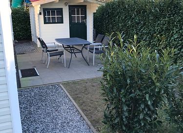Leuk Tiny House op kleinschalig bosrijk park - 4