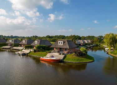 5-persoons bungalow met aanlegsteiger - 2