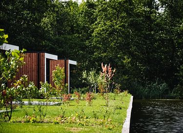 Freistehende Villa am Wasser 4p - 6