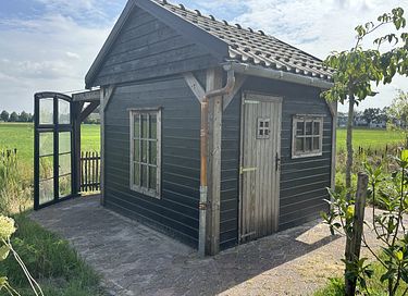Spend the night in a shepherds hut with wellness - 18