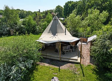 Séjour unique dans un tipi (avec hottub)