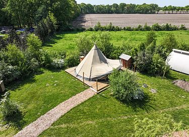 Séjour unique dans un tipi (avec hottub) - 18