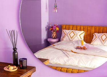 Stilvoll übernachten in einer violetten Oase - 34