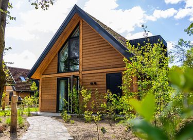 Spacious villa with hot tub and sauna - 2