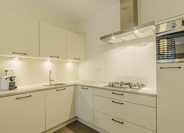 Comfortable city apartment with balcony - 7