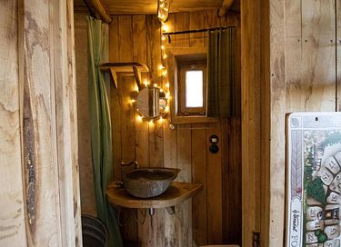 Einzigartiges Hobbit-Haus im Wald - 9