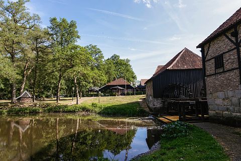 Boutique-Hotel mit Blick auf eine Wassermühle - 4