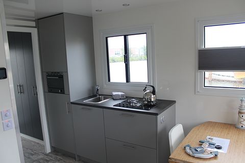 Een luxe overnachting op een unieke huisboot  - 3