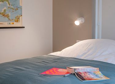 Group accommodation in old village school - 15