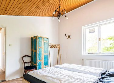 Trois Avenue des Turcs 28 - 18